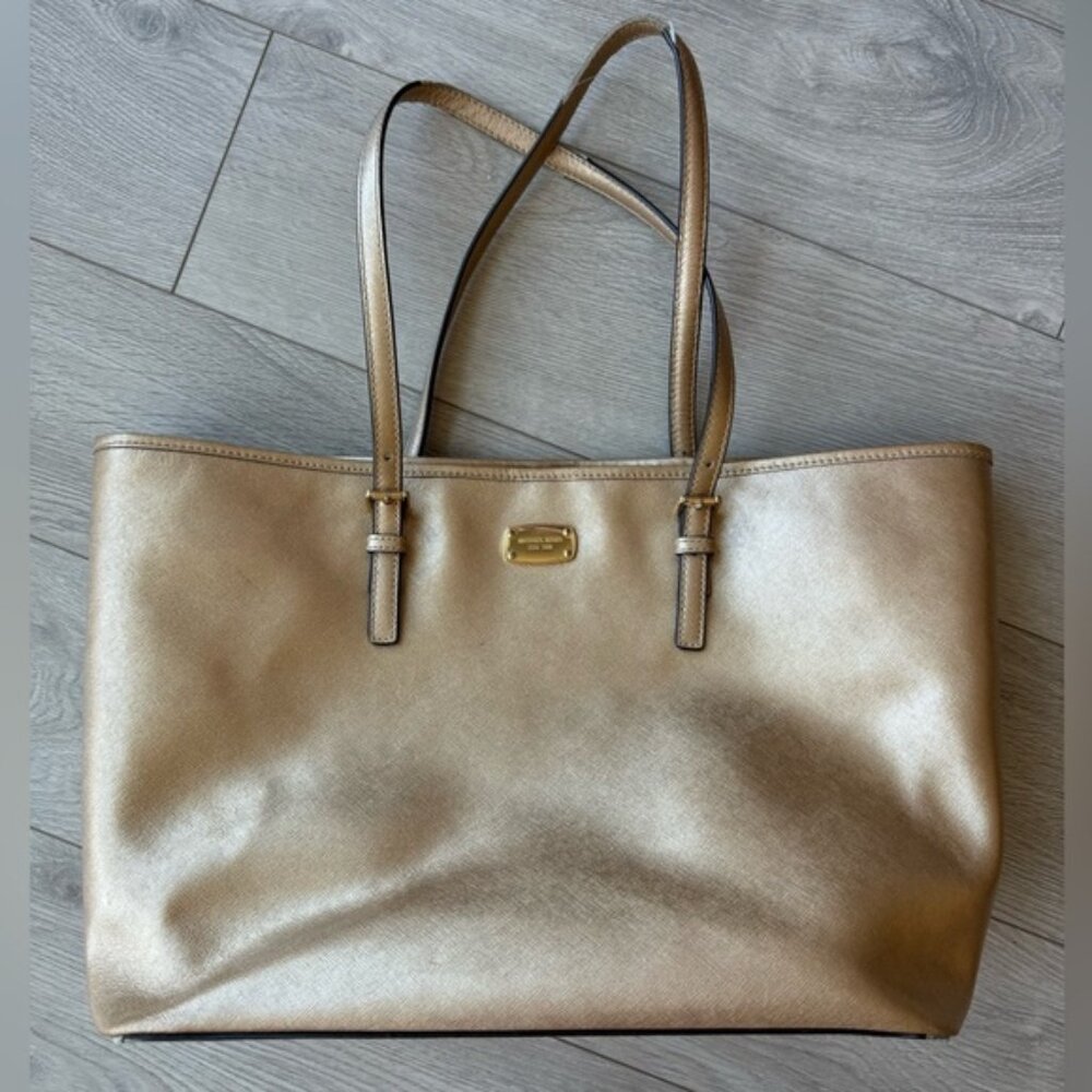 HOST PICK ✨ Michael Kors Gold Tote Bag